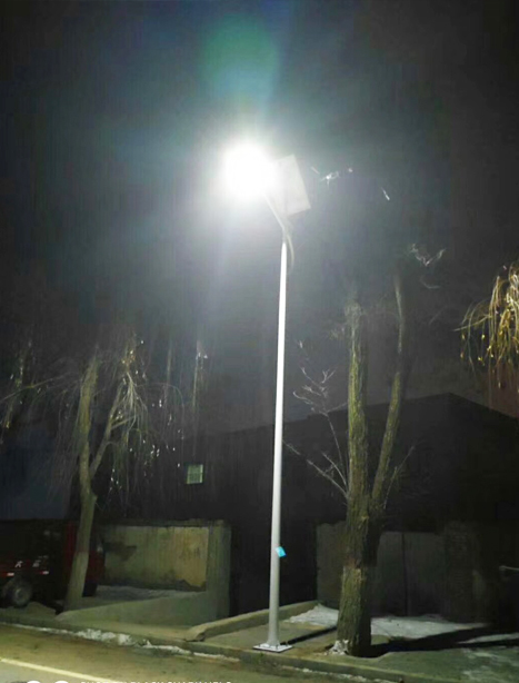 积石山县曲水太阳能路灯项目