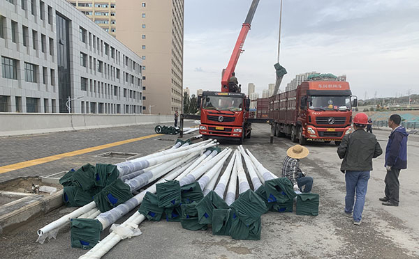 农村太阳能路灯安装全解析:庭院曲水太阳能路灯施工指南 农村曲水太阳能路灯安装全解析:庭院曲水太阳能路灯施工指南